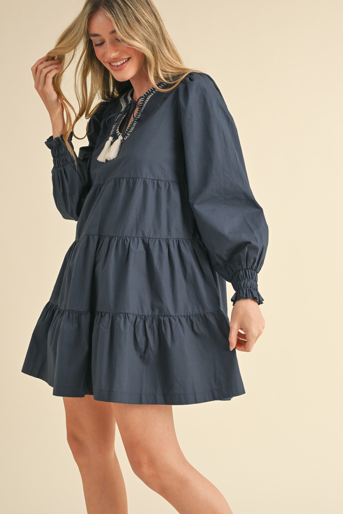 CONTRAST STITCH TASSEL TIE TIERED MINI DRESS