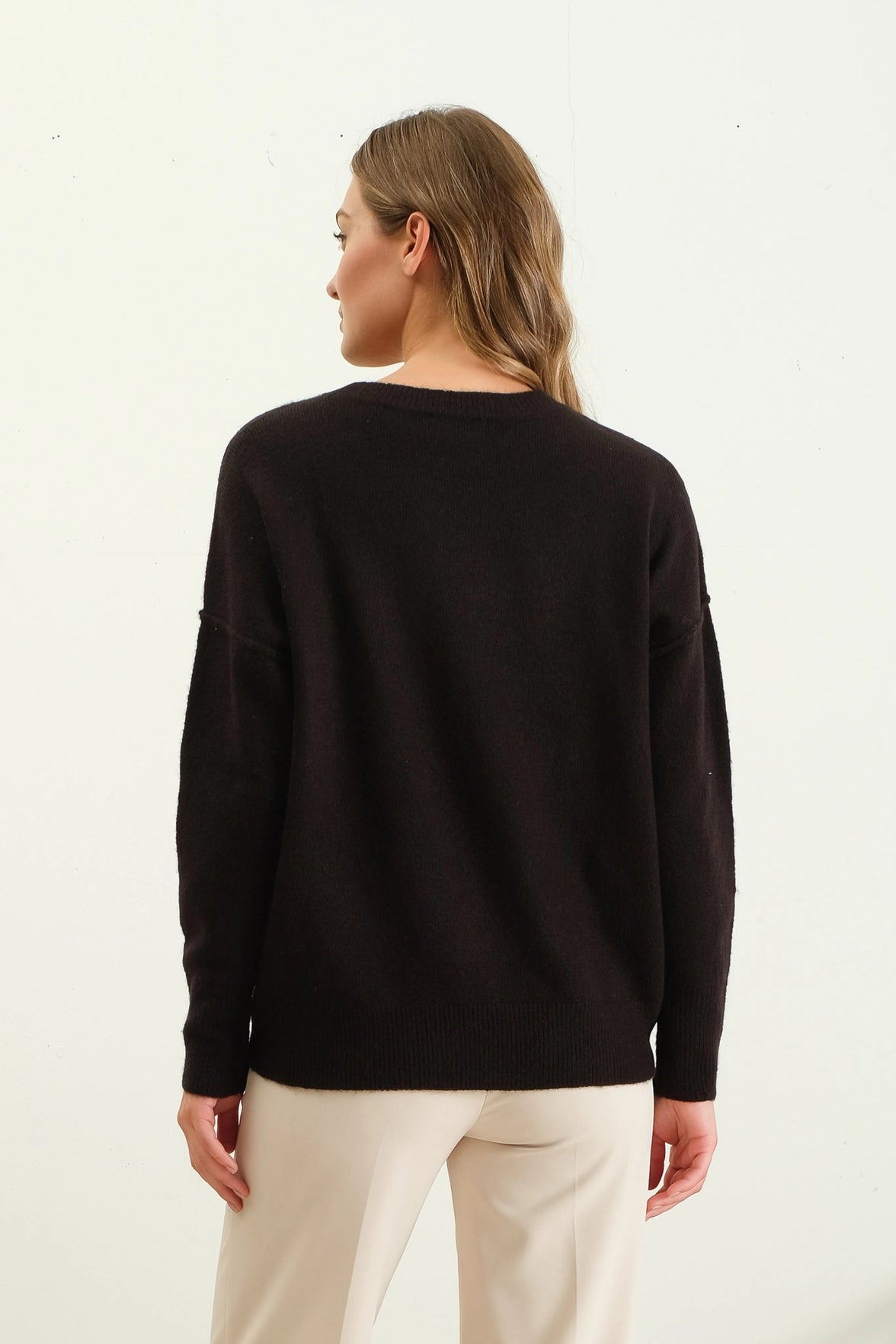 PREORDER: Solid Crewneck Front Seam Sweater