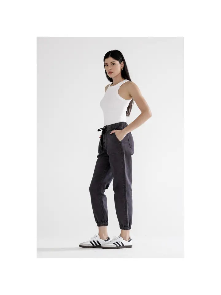 PREORDER: High Rise Jogger Crop