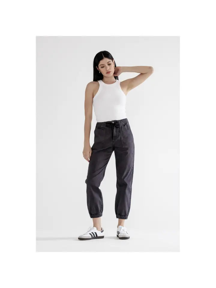 PREORDER: High Rise Jogger Crop