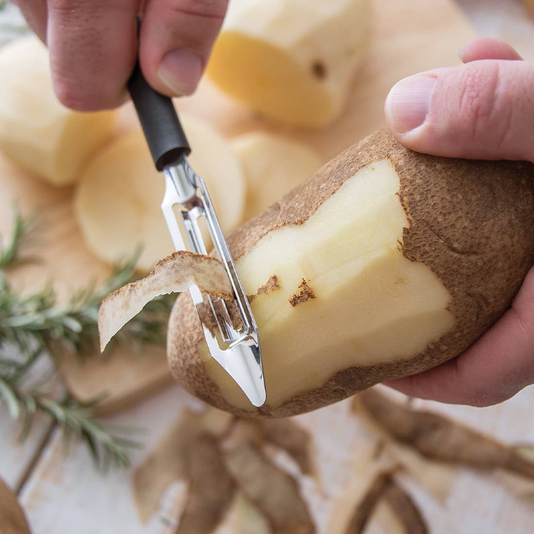 Rada Black Vegetable Peeler